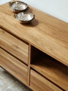 Aparador vajillero o mueble de tv en madera petiribí y hierro diseño minimalista