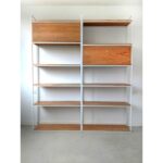 Biblioteca compuesta o modular de tv de madera paraíso y hierro