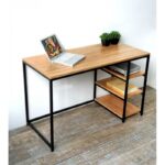 Escritorio nórdico minimalista con estantes en madera guatambú petiribí o paraíso con patas de hierro