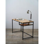 Escritorio nórdico minimalista en madera guatambú petiribí o paraíso con patas de hierro