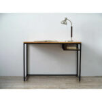 Escritorio nórdico minimalista en madera guatambú petiribí o paraíso con patas de hierro