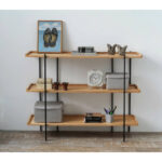 Aparador o vajillero madera paraíso o petiribí y hierro diseño minimalista.