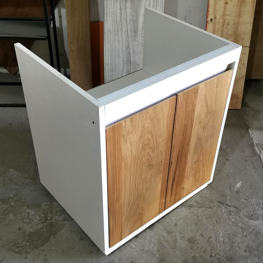 tienda quadrat muebles minimalistas de hierro y madera peteribi racks tv escritorios aparadores mesas bibliotecas (12)